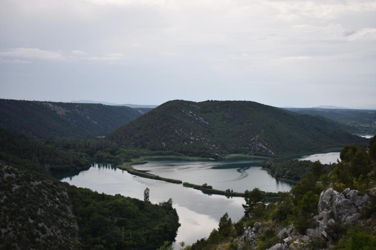 Matanovi Dvori-Krka National Park Ξενοδοχείο Lozovac Εξωτερικό φωτογραφία